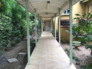 Off Hope Road, Kingston / St. Andrew, Jamaica - Commercial building for Lease/rental